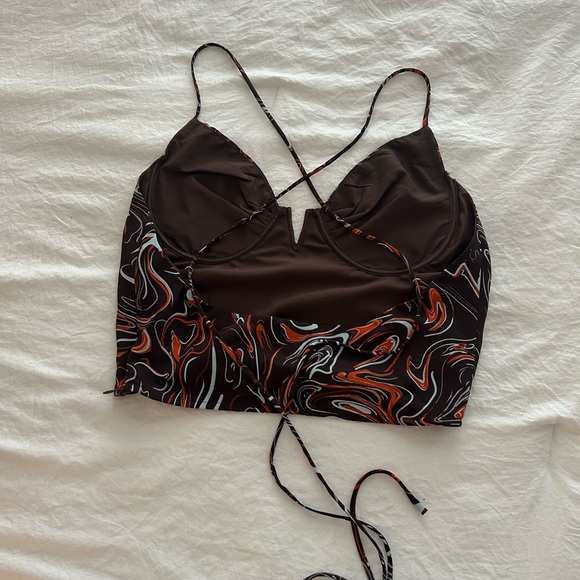 Marble Pattern Going Out Cropped Top - Picture 3 of 3